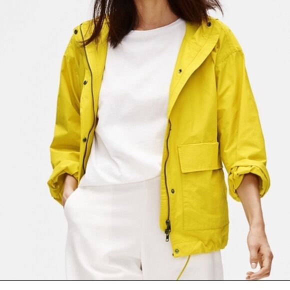 EILEEN FISHER Hooded Lightweight Jacket XS/ TP Size Yarrow Yellow Windbreaker - Picture 1 of 14